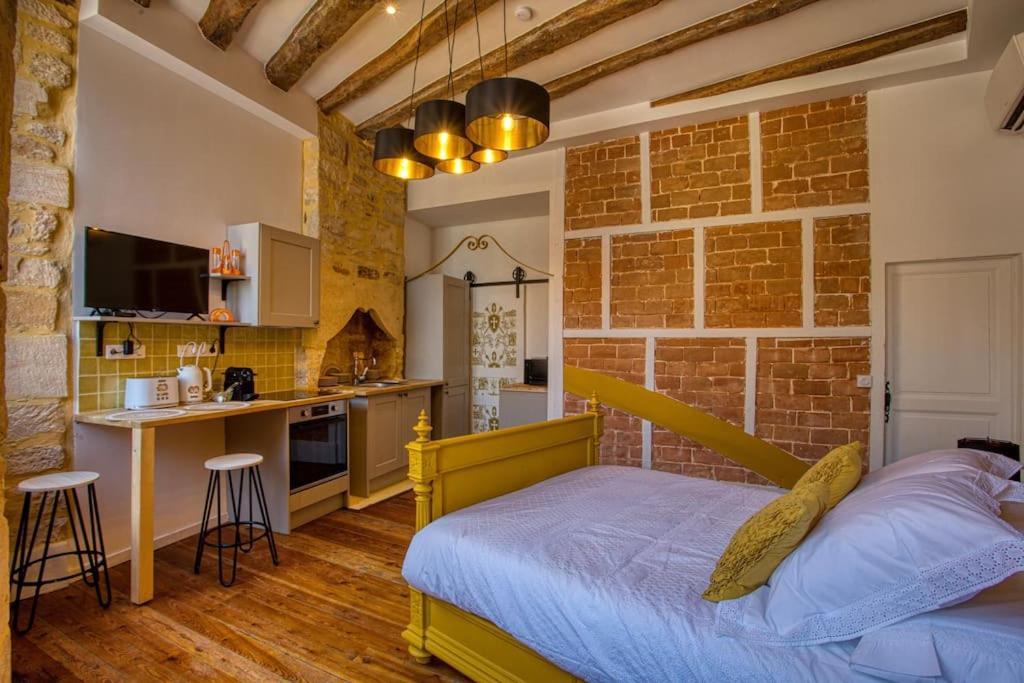 "Les Appartements De Betty C" Studio Medieval سارلا لا كانيدا المظهر الخارجي الصورة